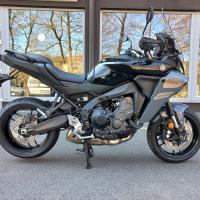 Yamaha Zlín Tracer 9 skladem, technik motosport