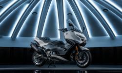 Yamaha Zlín TMAX TECH MAX