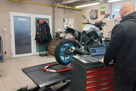 Technik motosport Zlín, autorizovaný záruční a pozáruční servis Yamaha
