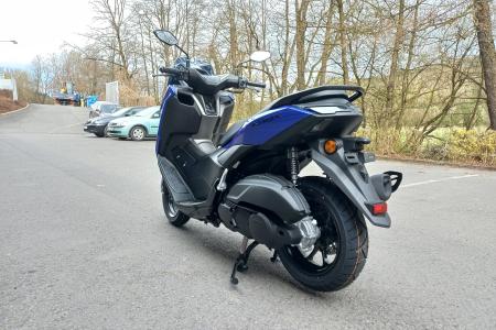 Yamaha Zlín NMAX 125