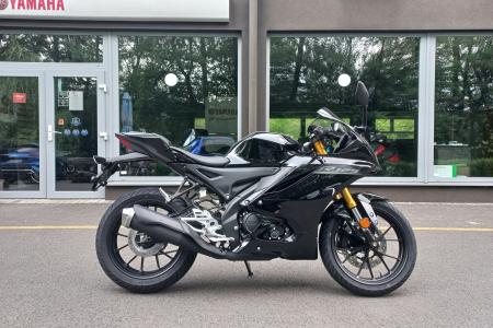 Yamaha Zlín YZF-R125