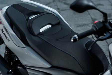 Yamaha Zlín XMAX 125 TECH MAX+