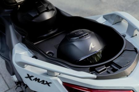 Yamaha Zlín XMAX 125 TECH MAX+