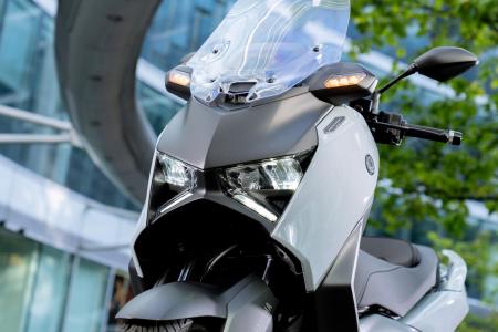 Yamaha Zlín XMAX 125 TECH MAX+