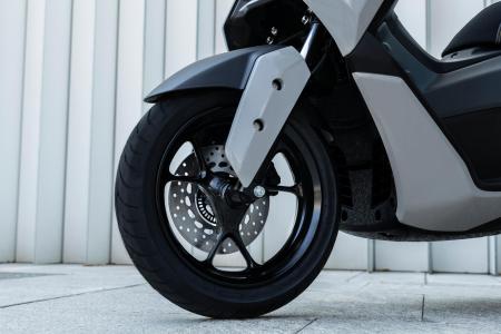 Yamaha Zlín NMAX 125 Tech Max