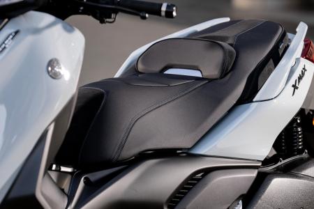 Yamaha Zlín XMAX 300 TECH MAX+