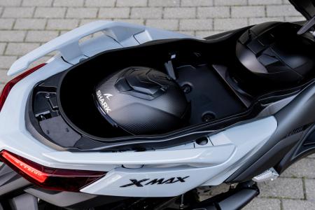 Yamaha Zlín XMAX 300 TECH MAX+