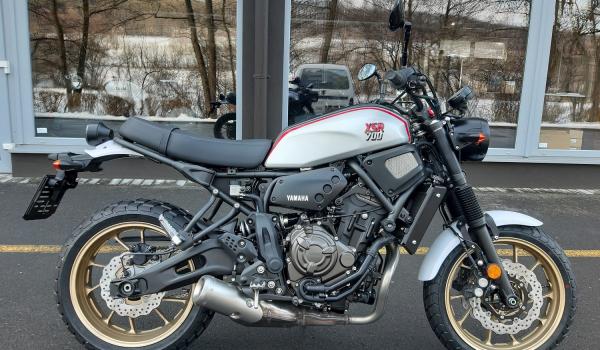 Yamaha Zlín XSR700 XTribute