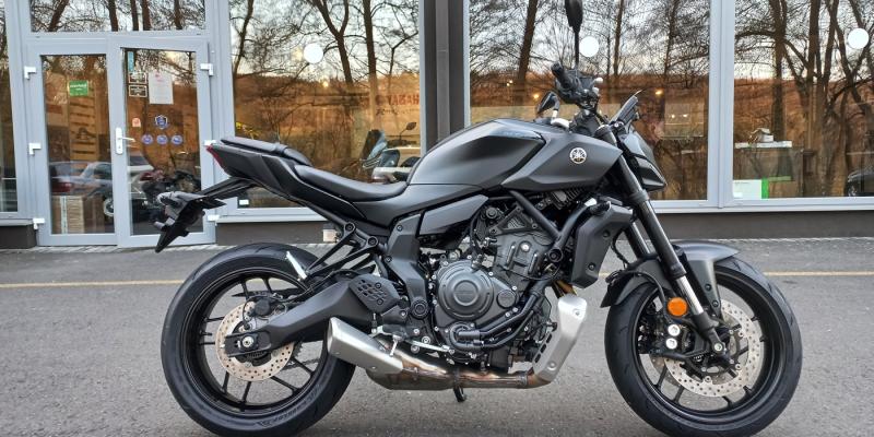 Yamaha Zlín MT-07